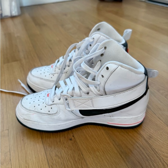 Nike Kids White and Black Air Sneakers - Picture 3 of 13